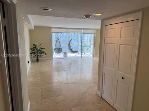 145 SE 25th Rd 1003, Miami FL - photo 14 of 28