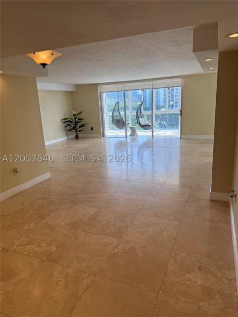 145 SE 25th Rd 1003, Miami FL - photo 18 of 28