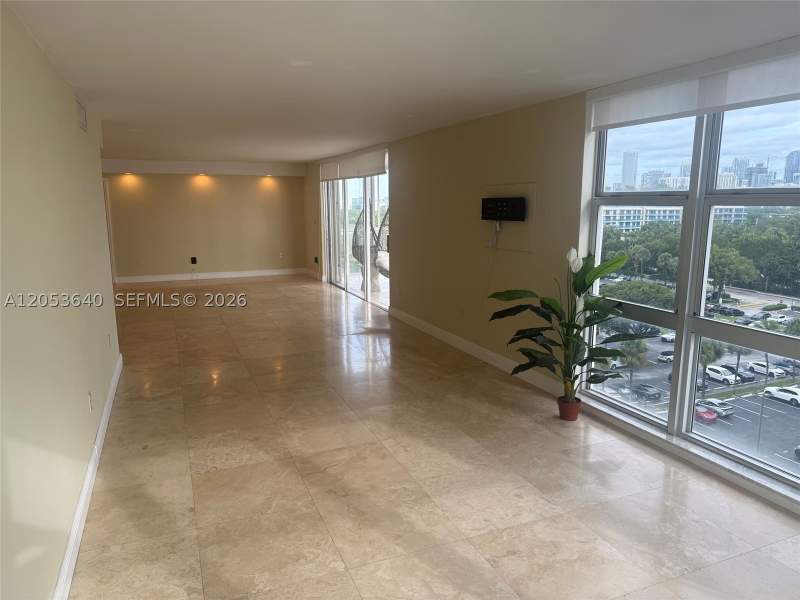 3 bedroom Condominium at 145 SE 25th Rd 1003, Brickell 25 Condo, Miami — photo 5