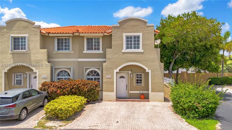 3 bedroom Townhouse at 7711 SW 94th Ter, Villas Of Barcelona, Miami — photo 2