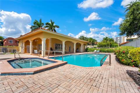 7711 SW 94th Ter, Miami FL - photo 24 of 38