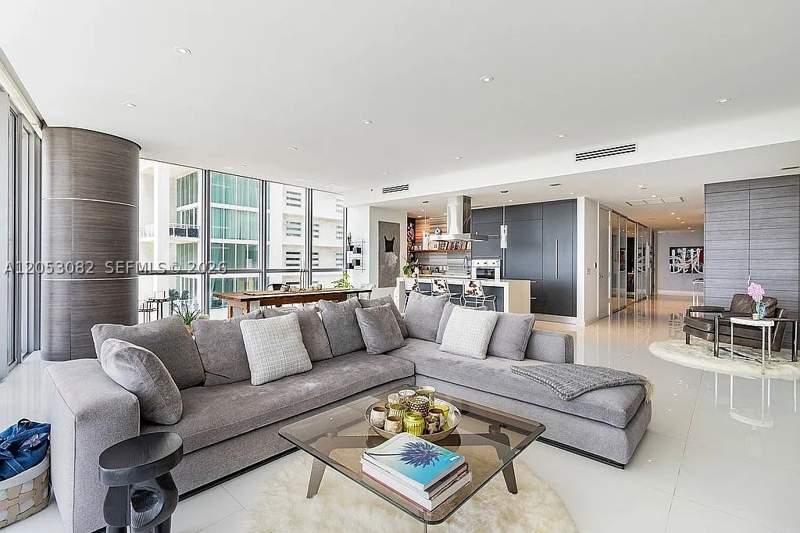 2 bedroom Condominium at 1100 Biscayne Blvd 1501, Marquis Condo, Miami — photo 3