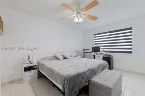 18928 NW 63rd Ct Cir, Hialeah FL - photo 12 of 28