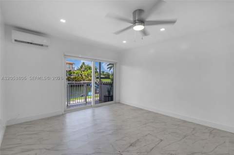 2225 NE 123rd St 102, North Miami FL - photo 9 of 34