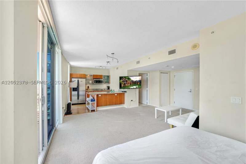 0 bedroom Condominium at 185 SW 7th St 3100, Latitude On The River Con, Miami — photo 5