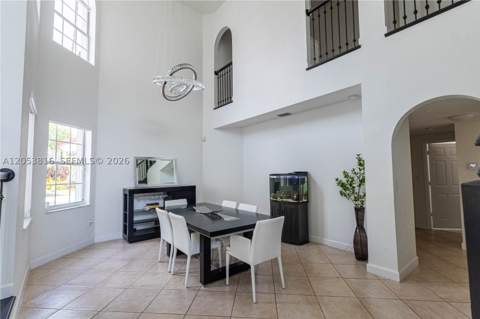 10873 NW 71st St, Doral FL - photo 9 of 54