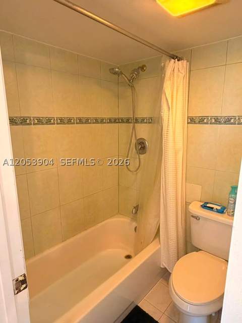 3475 N Country Club Dr 603, Aventura FL - photo 17 of 23