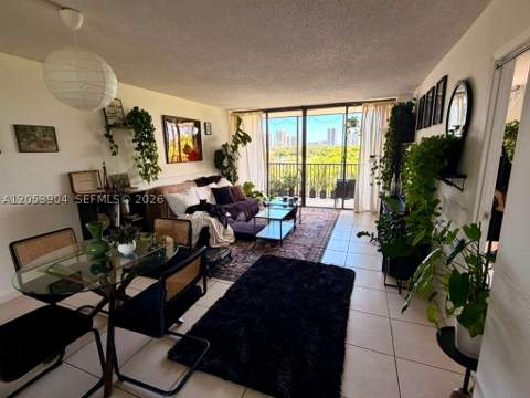 3475 N Country Club Dr 603, Aventura FL - photo 7 of 23