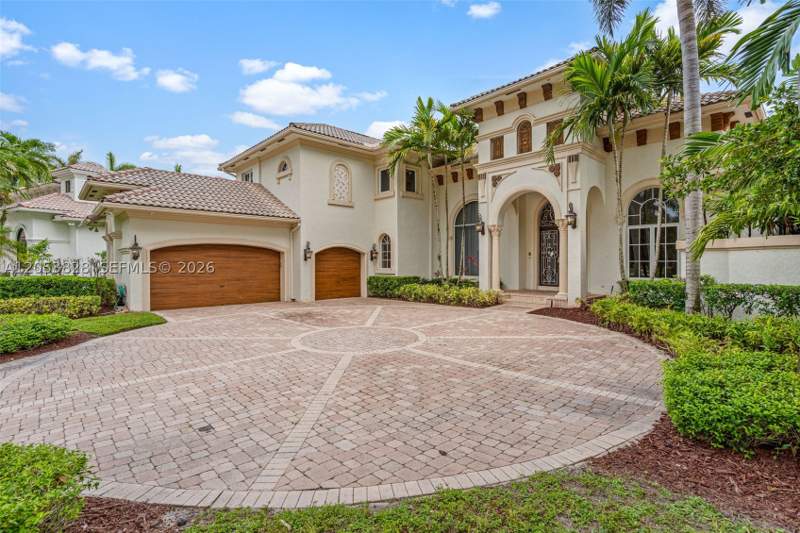 6 bedroom SingleFamilyResidence at 343 Merlin Way, Enclave, Plantation — photo 5