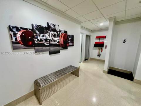 2555 Collins Ave 308, Miami Beach FL - photo 20 of 31
