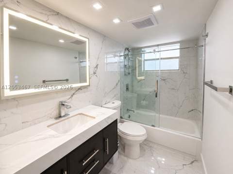 1750 NE 191st St 605-1, Miami FL - photo 8 of 26