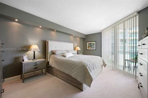 3370 Hidden Bay Dr 507, Aventura FL - photo 12 of 33