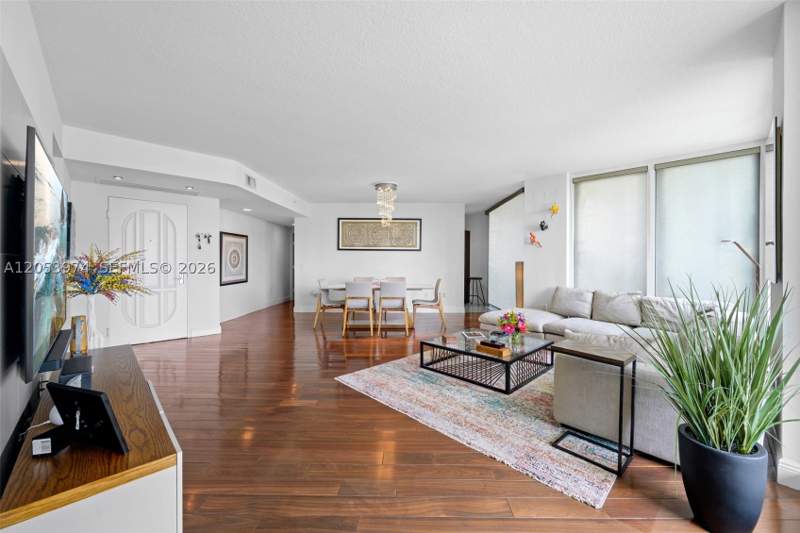 2 bedroom Condominium at 3370 Hidden Bay Dr 507, 100 Hidden Bay Condo, Aventura — photo 3