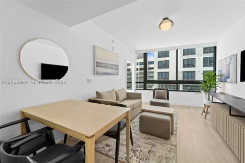 225 N Miami Ave 912, Miami FL - photo 6 of 18