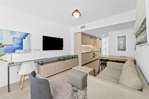 225 N Miami Ave 912, Miami FL - photo 9 of 18