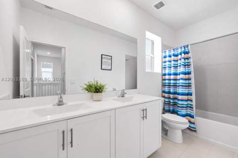 1367 SE 26th Ter, Homestead FL - photo 12 of 35