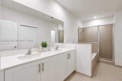 1367 SE 26th Ter, Homestead FL - photo 16 of 35