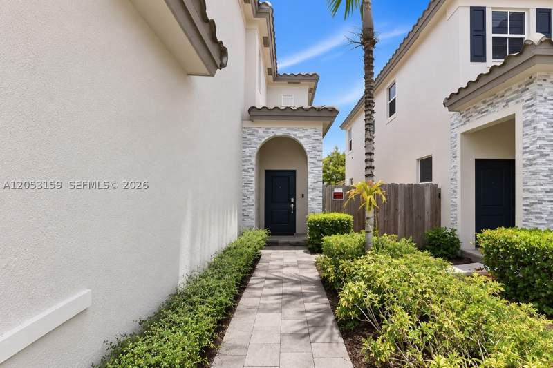 3 bedroom SingleFamilyResidence at 1367 SE 26th Ter, Keys Gate Residential, Homestead — photo 3