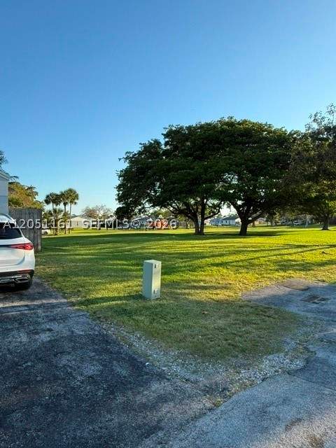 10350 SW 208th Ter, Cutler Bay FL - photo 18 of 20