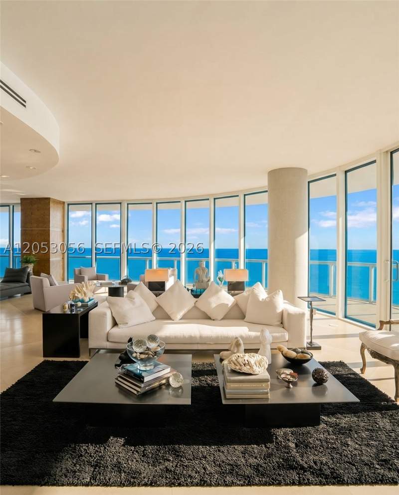 3 bedroom Condominium at 100 S Pointe Dr 2905, Continuum On South Beach, Miami Beach — photo 3