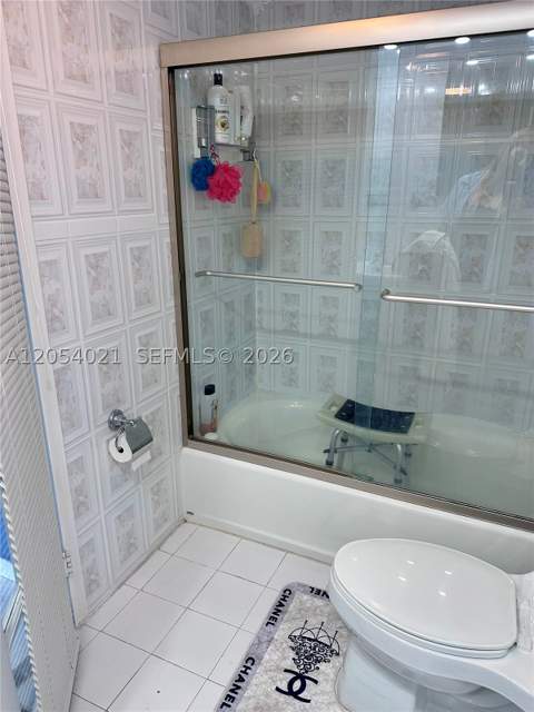 231 174th St 1905, Sunny Isles Beach FL - photo 10 of 11