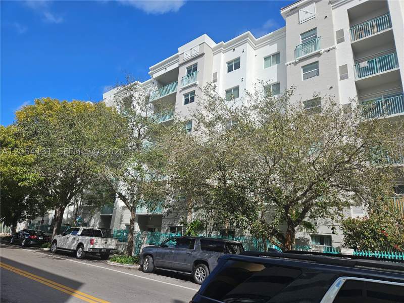 1 bedroom Condominium at 6001 SW 70th St 655, Valencia Condo, South Miami — photo 3