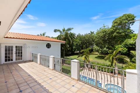 145 W Sunrise Ave, Coral Gables FL - photo 24 of 39