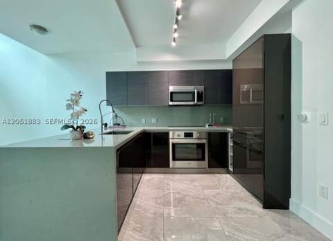 1080 Brickell Ave 703, Miami FL - photo 18 of 51