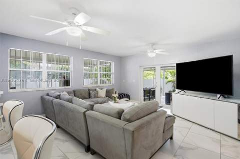 741 NE 81st St, Miami FL - photo 14 of 37
