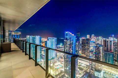 20 NE 11th St 6003, Miami FL - photo 6 of 8