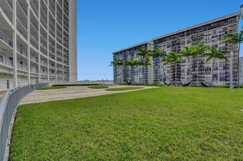 601 NE 36th St 811, Miami FL - photo 22 of 35