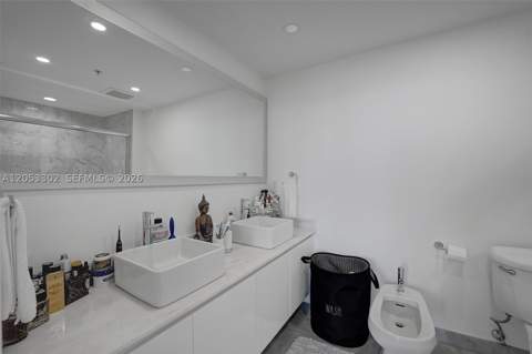 601 NE 36th St 811, Miami FL - photo 7 of 35