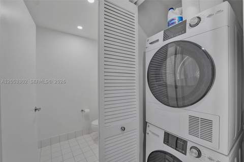 601 NE 36th St 811, Miami FL - photo 9 of 35
