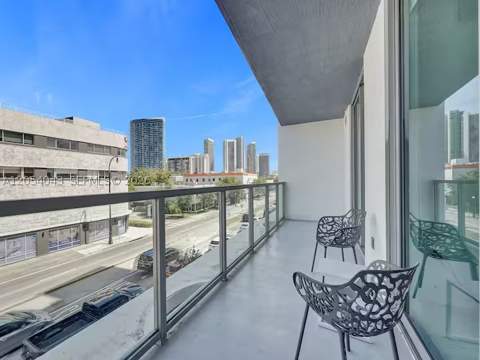 3900 Biscayne Blvd S-216, Miami FL - photo 6 of 33