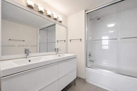 2642 Collins Ave 303, Miami Beach FL - photo 15 of 34