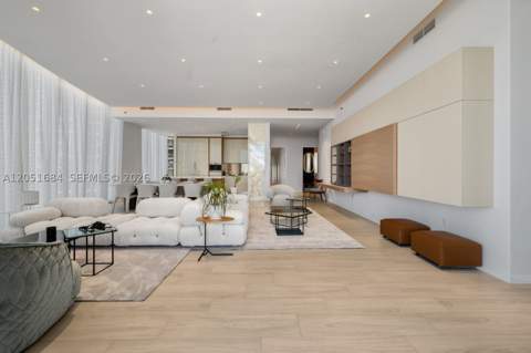 2811 S Bayshore Dr 6A, Miami FL - photo 14 of 21
