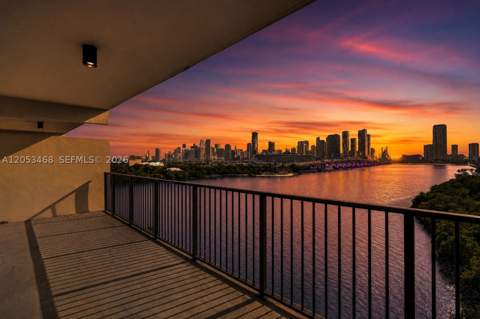1000 Venetian Way 810, Miami Beach FL - photo 6 of 35