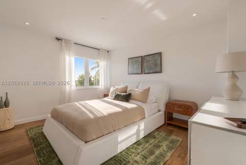 1300 S Venetian Way, Miami FL - photo 19 of 24