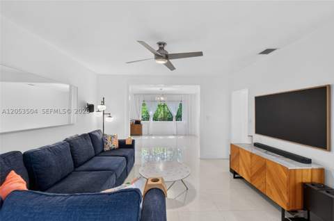 2543 SW 15th St, Miami FL - photo 6 of 36