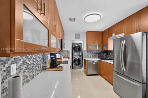 2543 SW 15th St, Miami FL - photo 8 of 36