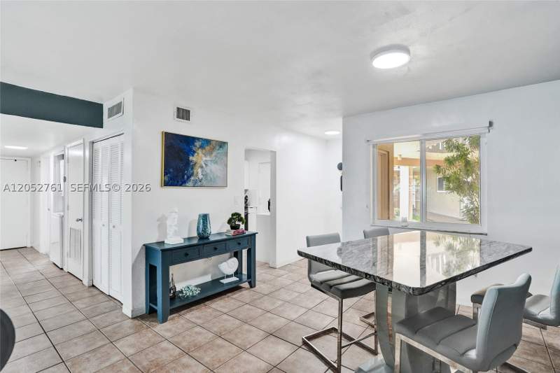 2 bedroom Condominium at 7430 Miami Lakes Dr E107, Villas Of Miami Lakes Con, Miami Lakes — photo 5