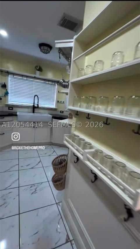 16401 SW 141st Ave, Miami FL - photo 15 of 62