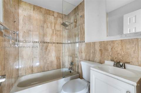 18100 NW 7th Pl, Miami Gardens FL - photo 24 of 48