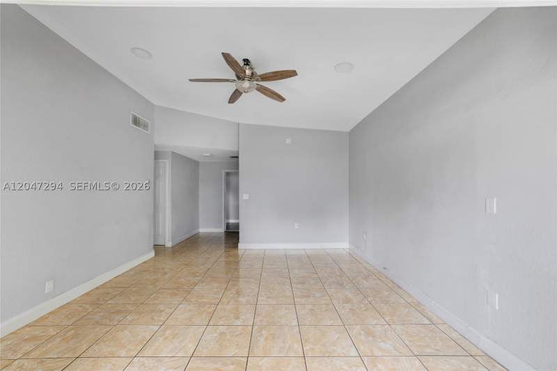 8 bedroom SingleFamilyResidence at 18100 NW 7th Pl, Scott Lake Manor Sec 1, Miami Gardens — photo 4