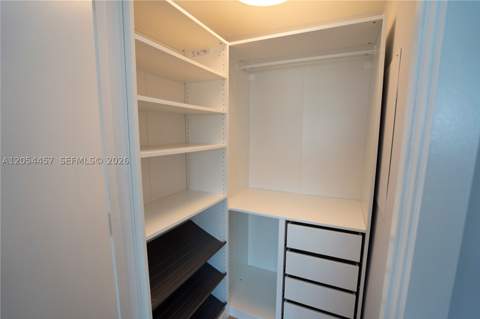 650 NE 32nd St 4104, Miami FL - photo 11 of 43