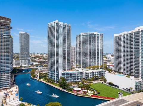90 SW 3rd St Ph-12, Miami FL - photo 11 of 40