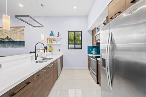 3090 SW 17th Street, Miami FL - photo 10 of 25