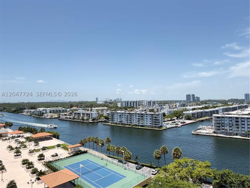 2 bedroom Condominium at 301 174th St 1208, Winston Towers 500 Condo, Sunny Isles Beach — photo 4