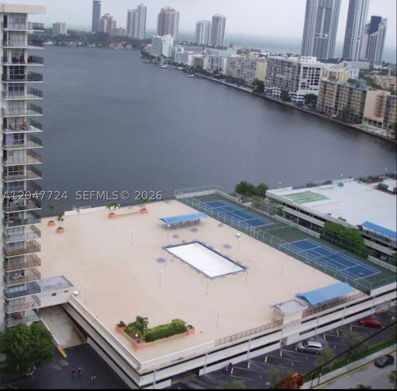 2 bedroom Condominium at 301 174th St 1208, Winston Towers 500 Condo, Sunny Isles Beach — photo 5