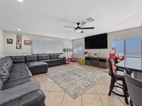 225 NW 21st St, Homestead FL - photo 16 of 56